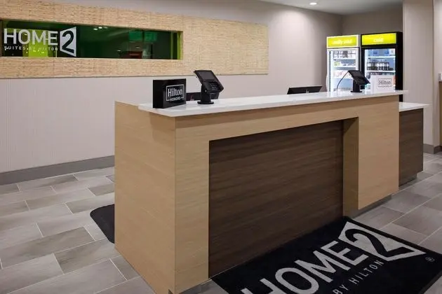 Home2 Suites by Hilton Baton Rouge Citiplace - Lobi