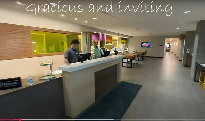 Home2 Suites by Hilton Bloomington Normal - Lobi