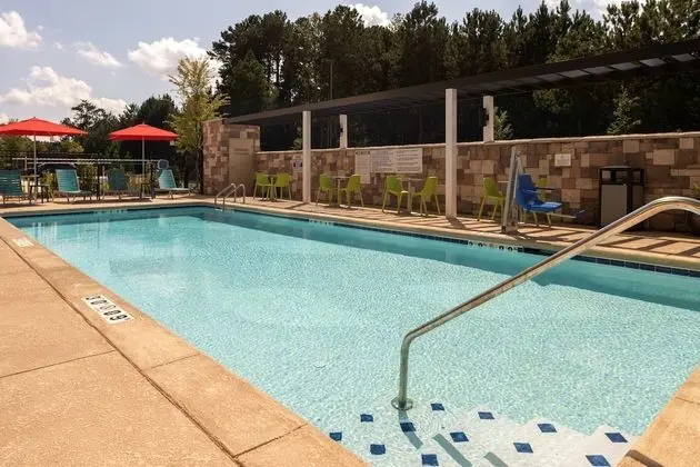 Home2 Suites by Hilton Buford Mall of Georgia - Havuz