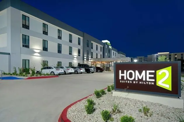 Home2 Suites by Hilton Burleson - Dış Mekan