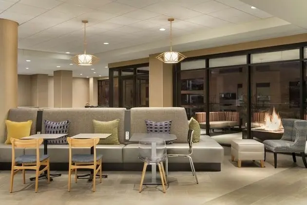Home2 Suites by Hilton Chicago River North - Lobi