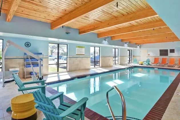 Home2 Suites by Hilton Conway, AR - Havuz