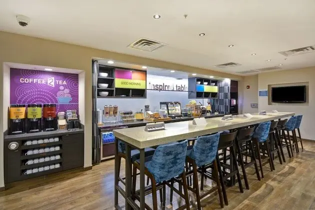 Home2 Suites by Hilton Dallas-Frisco - Yerinde Yemek