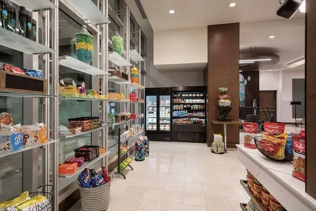 Home2 Suites by Hilton Denver Downtown Convention Center - Yerinde Yemek