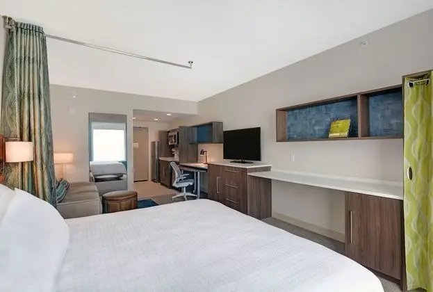 Home2 Suites by Hilton Des Moines at Drake University - Oda