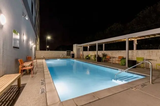 Home2 Suites by Hilton Fort Worth Northlake - Havuz