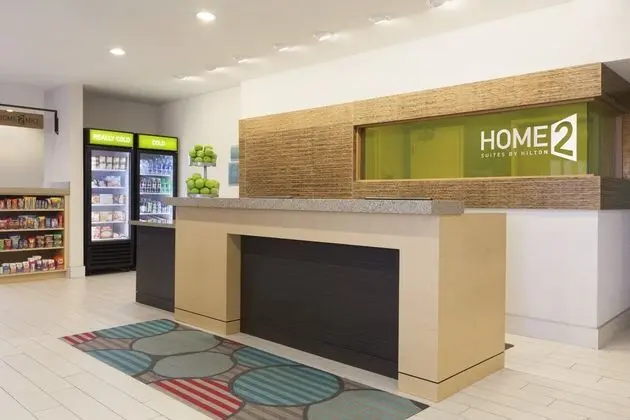 Home2 Suites by Hilton Goldsboro - Lobi