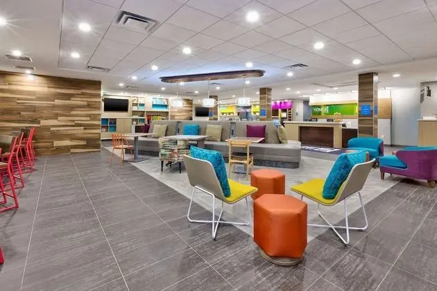 Home2 Suites by Hilton Grand Blanc Flint - Lobi