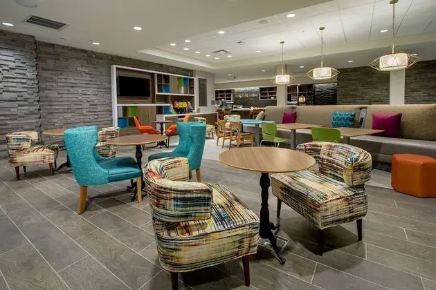 Home2 Suites by Hilton Grove City Columbus - Lobi