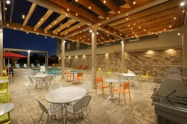 Home2 Suites by Hilton Grovetown, GA - Havuz