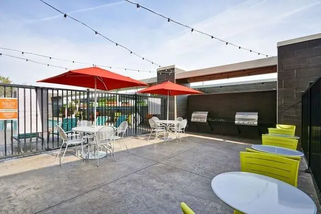 Home2 Suites by Hilton Hanford, CA