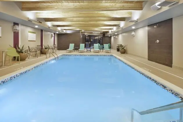 Home2 Suites by Hilton Holland, MI - Havuz