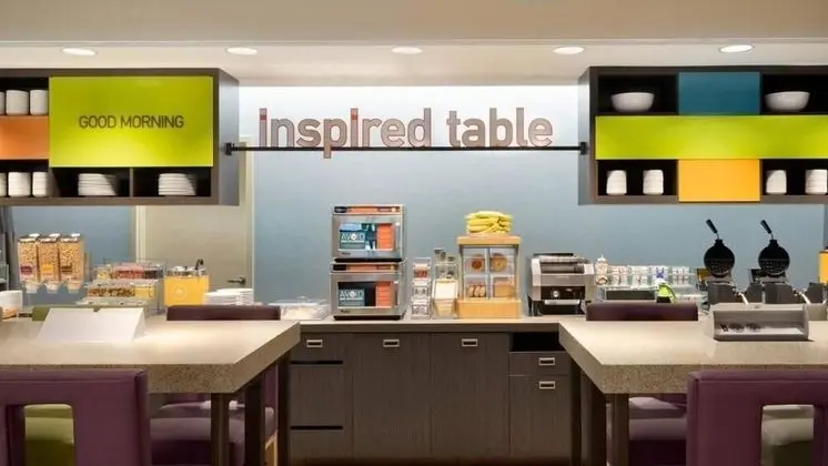 Home2 Suites by Hilton Huntsville - Kahvaltı