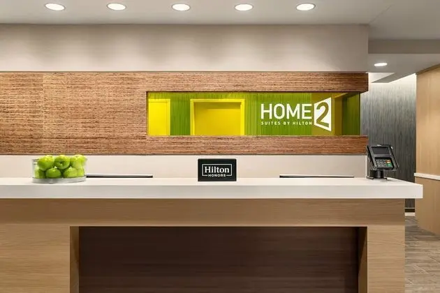 Home2 Suites by Hilton Indianapolis Keystone Crossing - Lobi