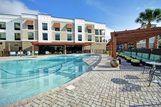 Home2 Suites by Hilton Jekyll Island - Havuz
