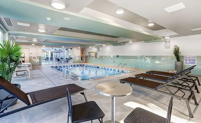 Home2 Suites by Hilton Johnson City, TN - Havuz