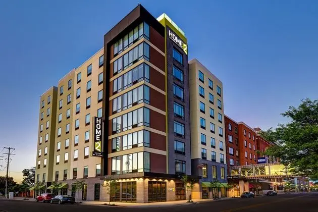 Home2 Suites by Hilton Kalamazoo Downtown - Dış Mekan