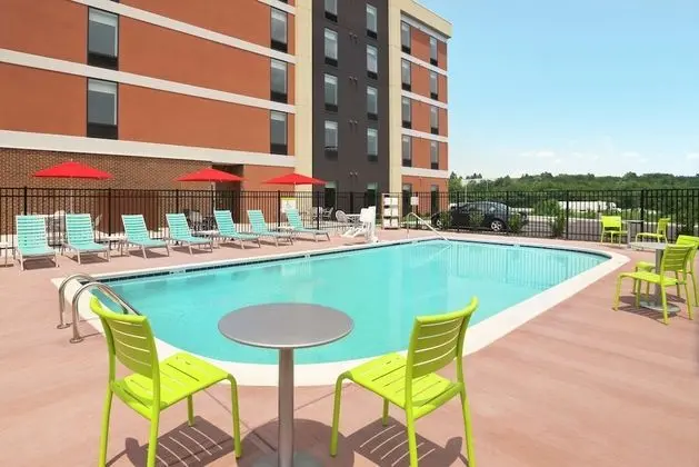Home2 Suites by Hilton Knoxville West - Havuz