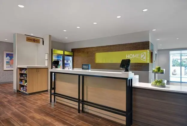 Home2 Suites by Hilton Largo - Lobi