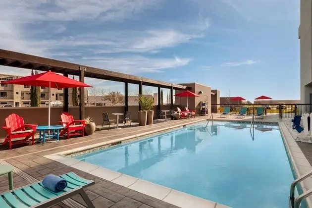 Home2 Suites by Hilton Lawrenceville Atlanta Sugarloaf, GA - Havuz