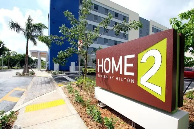 Home2 Suites by Hilton Miami Doral West Airport - Dış Mekan