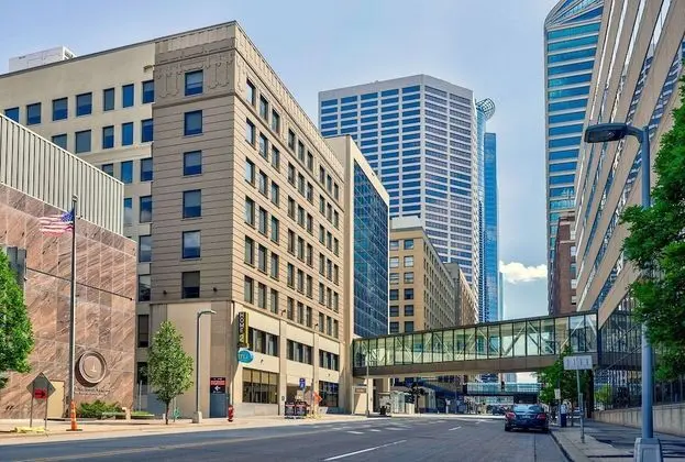 Home2 Suites by Hilton Minneapolis Downtown, MN - Dış Mekan