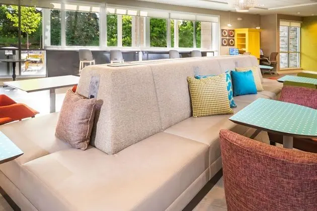 Home2 Suites by Hilton Minneapolis Mall of America - Lobi