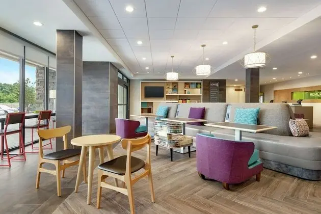 Home2 Suites by Hilton New Brunswick, NJ - Lobi