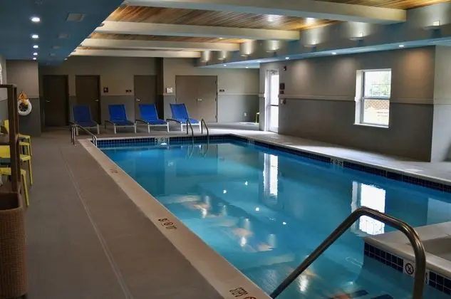 Home2 Suites by Hilton North Conway - Havuz