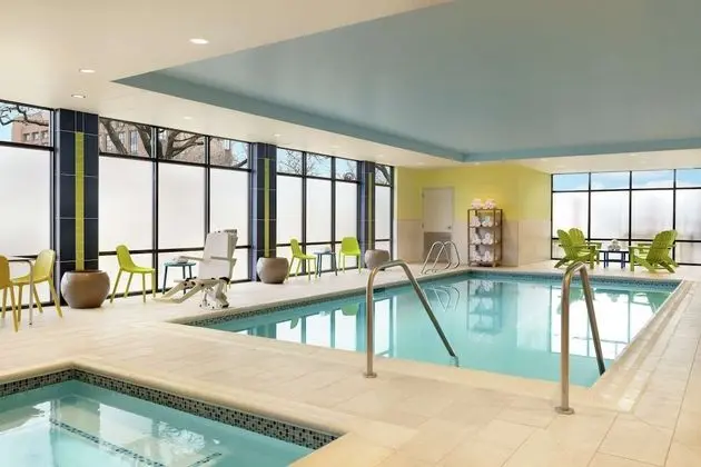 Home2 Suites by Hilton Ogden - Havuz