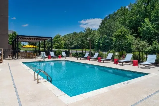 Home2 Suites by Hilton Opelika-Auburn, AL - Havuz