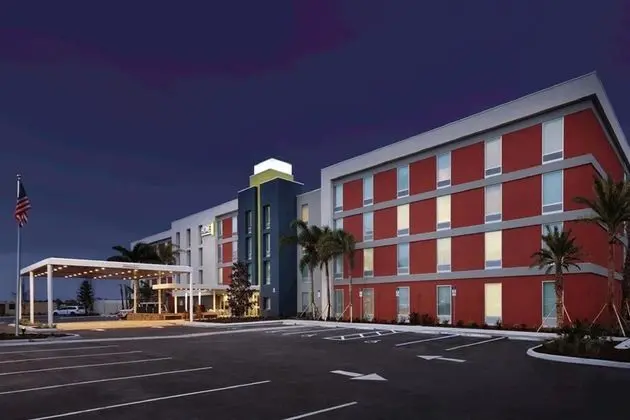 Home2 Suites by Hilton Orlando/International Drive