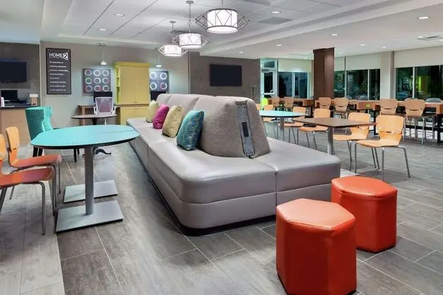 Home2 Suites by Hilton Orlando Near Universal - Lobi