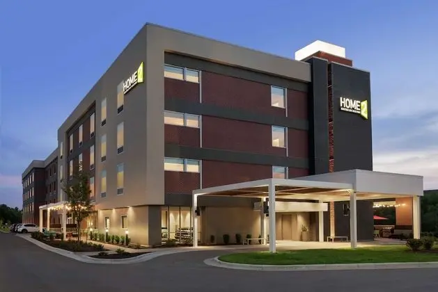 Home2 Suites by Hilton Overland Park - Dış Mekan
