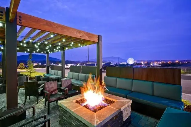 Home2 Suites by Hilton Pigeon Forge, TN