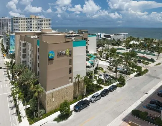 Home2 Suites by Hilton Pompano Beach Pier - Dış Mekan