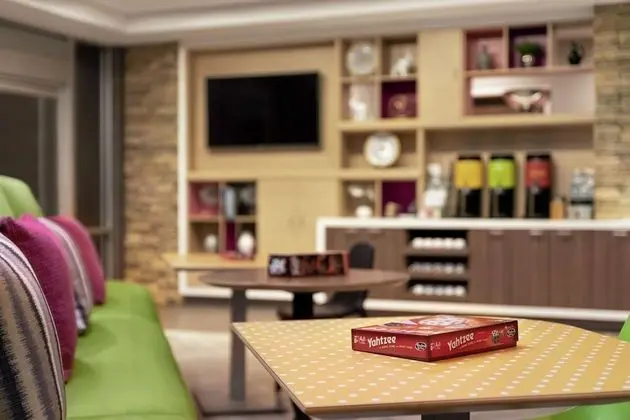 Home2 Suites by Hilton Ridley Park Philadelphia Airport South - Lobi