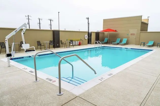 Home2 Suites by Hilton San Antonio at the Rim, TX - Havuz