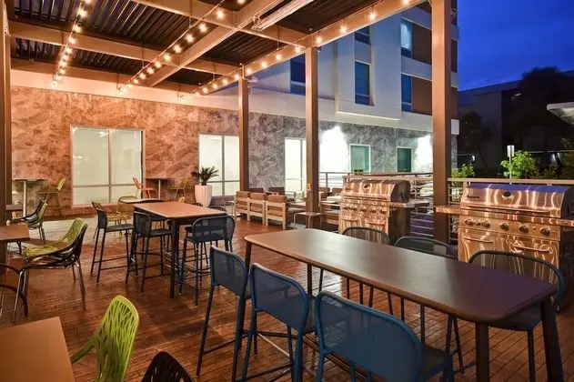Home2 Suites by Hilton San Francisco Airport North - Dış Mekan