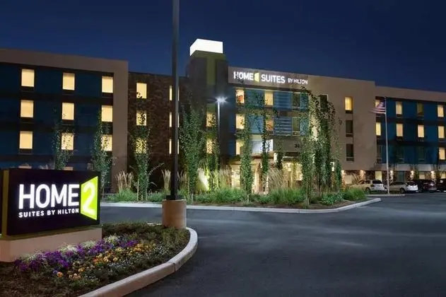 Home2 Suites by Hilton Seattle/Tukwila, WA