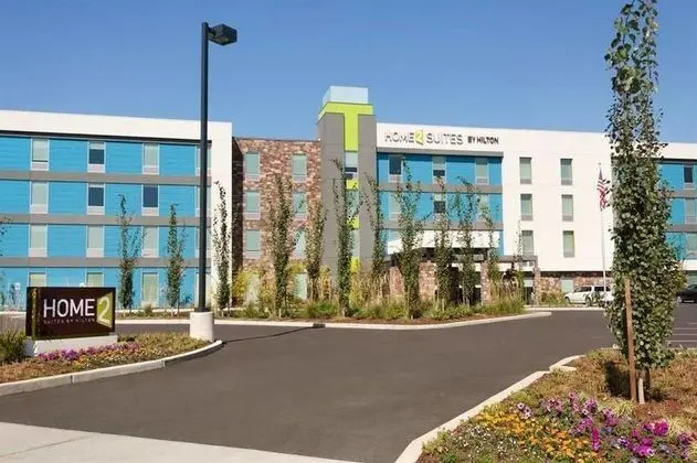 Home2 Suites by Hilton Seattle/Tukwila, WA
