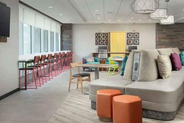 Home2 Suites by Hilton Tampa Westshore Airport, FL - Lobi