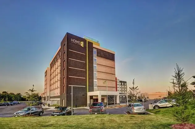 HOME2 SUITES BY HILTON TORONTO BRAMPTON ON