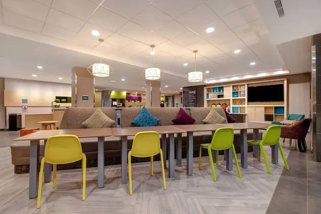 Home2 Suites by Hilton Vero Beach I-95
