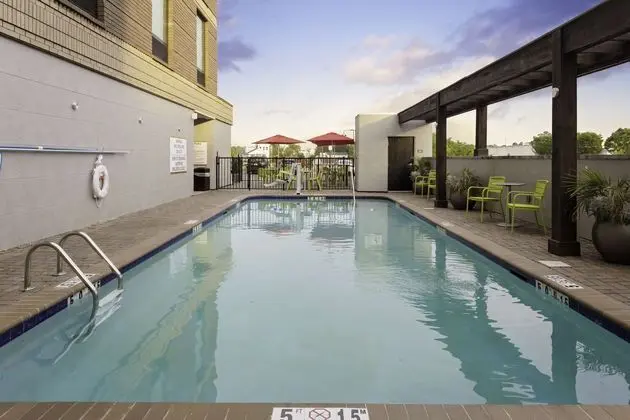 Home2 Suites by Hilton Vidalia, GA - Havuz