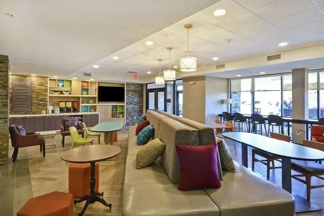 Home2 Suites by Hilton Warner Robins - Lobi