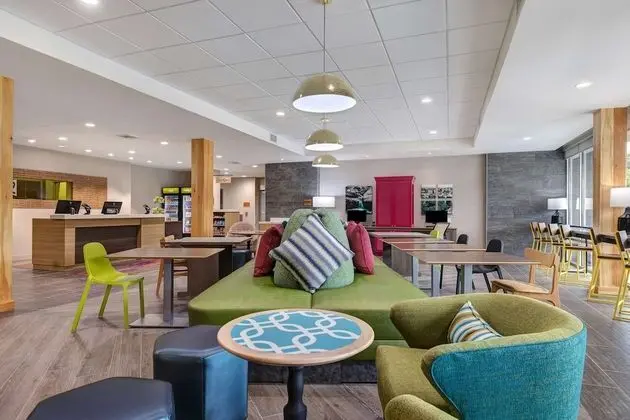 Home2 Suites by Hilton Wilkes-Barre - Lobi