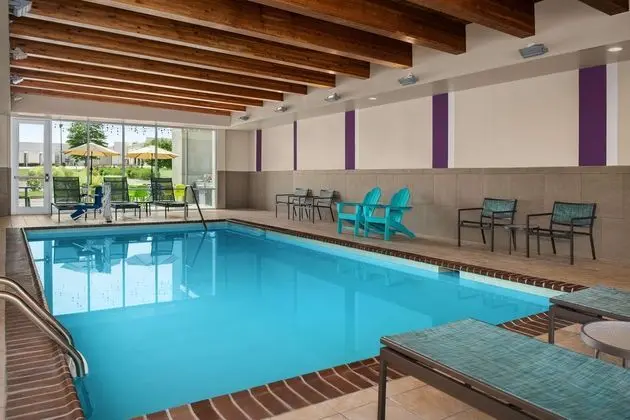 Home2 Suites Memphis-Southaven, MS - Havuz
