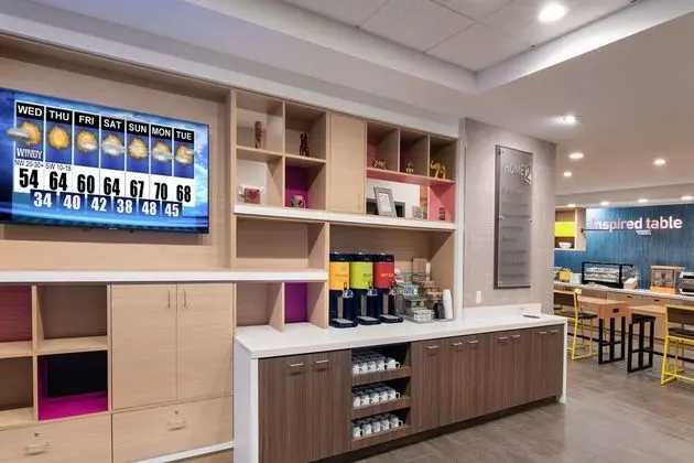 HOME2 SUITES RAYNHAM TAUNTON