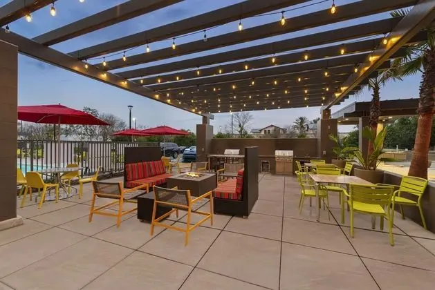 Home2 Suites San Bernardino, Ca